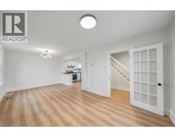 73 PETER Street - 6
