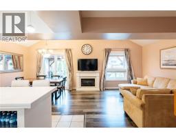 171 MCNICHOL Drive - 13