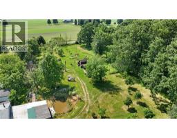 11992 CONCESSION 1 Road - 32