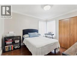 134 SELKIRK Avenue - 14