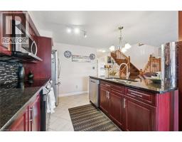 86 BRIDLEWREATH Street - 9