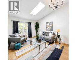 751 RYMAL Road W UnitNo. 8 - 14
