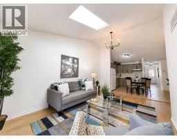 751 RYMAL Road W UnitNo. 8 - 16