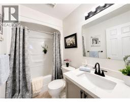 751 RYMAL Road W UnitNo. 8 - 19