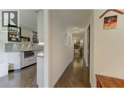 108 CLEARWATER Crescent - 8