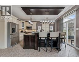 707 COMMONWEALTH Crescent - 12