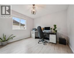 707 COMMONWEALTH Crescent - 22