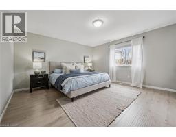 707 COMMONWEALTH Crescent - 26