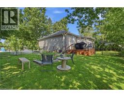 21 RENFREW Street E - 27