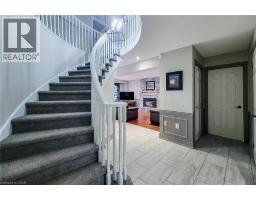 29 WOODSIDE Square - 12