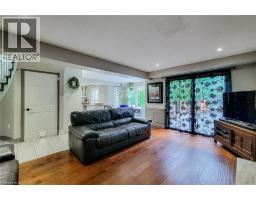 29 WOODSIDE Square - 14