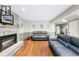 29 WOODSIDE Square - 15