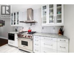29 WOODSIDE Square - 22