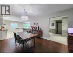 29 WOODSIDE Square - 27