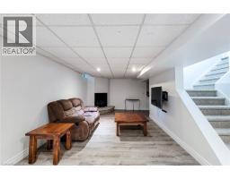 29 WOODSIDE Square - 39
