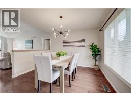 27 CHANDOS Drive - 7