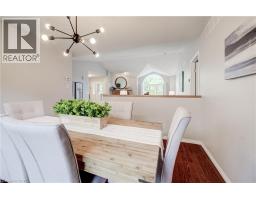 27 CHANDOS Drive - 8