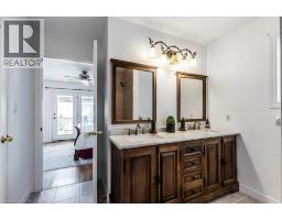 62 SPADARA Drive - 27