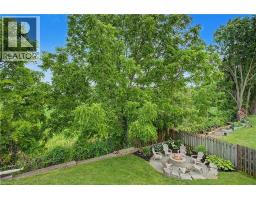 24 BRANT Road - 10