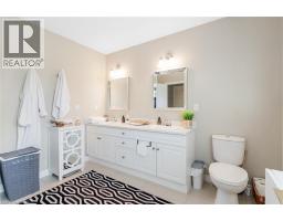24 BRANT Road - 30