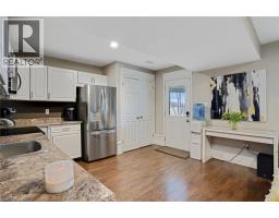 24 BRANT Road - 43