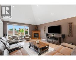 5 MANOR Crescent - 9