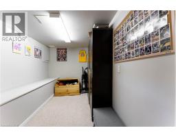 46 HARNESWORTH Crescent - 36