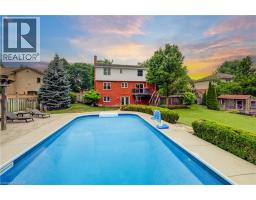 5 DANUBE Drive - 36