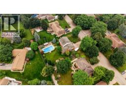 5 DANUBE Drive - 43