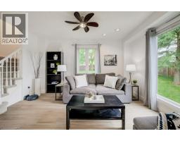 302 COLLEGE Avenue W UnitNo. 124 - 9