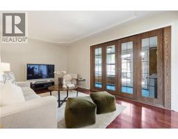 56 RENWICK Avenue - 15