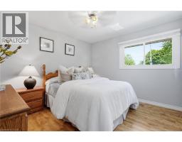 56 RENWICK Avenue - 24