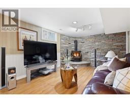 56 RENWICK Avenue - 32