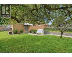 56 RENWICK Avenue - 41
