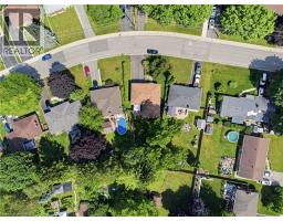 56 RENWICK Avenue - 45