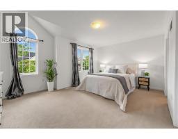 729 BOUGHTON Crescent - 44