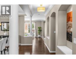 729 BOUGHTON Crescent - 9