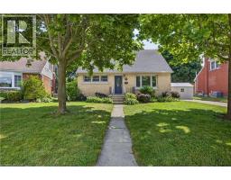 531 PHILIP Crescent - 3