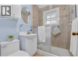 531 PHILIP Crescent - 35