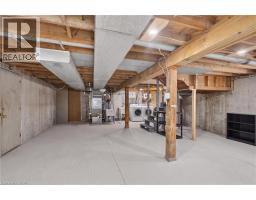 531 PHILIP Crescent - 37