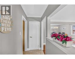 531 PHILIP Crescent - 5