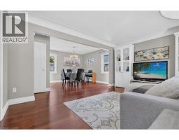 531 PHILIP Crescent - 8