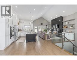 9677 TENTH Sideroad - 12