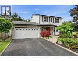 95 BIRCHPARK Drive - 1