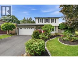 95 BIRCHPARK Drive - 2