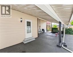 26 RIVERCREST Road - 31