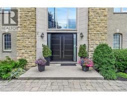 397 CAITHNESS Street E - 4