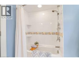 261 UNION Boulevard - 30