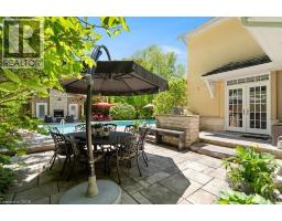 261 UNION Boulevard - 40