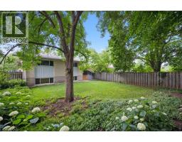 14 RUSKVIEW Road - 44